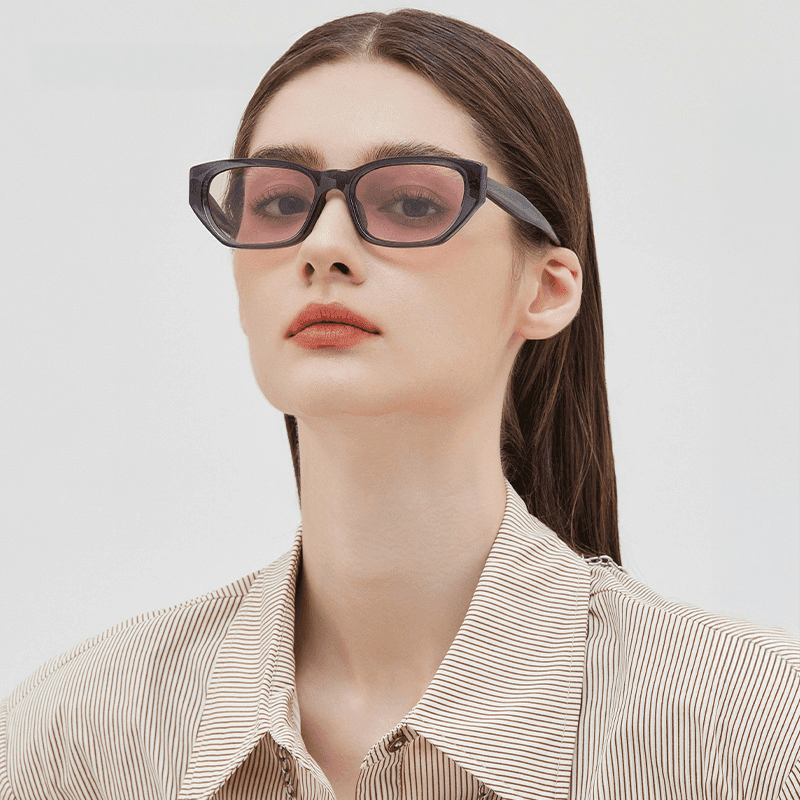BAPORSSA GM Style High-definition Nylon and Sheet Material Cat-eye Sunglasses for Women - Stylish, Sun Protection, Retro and Trendy Design
