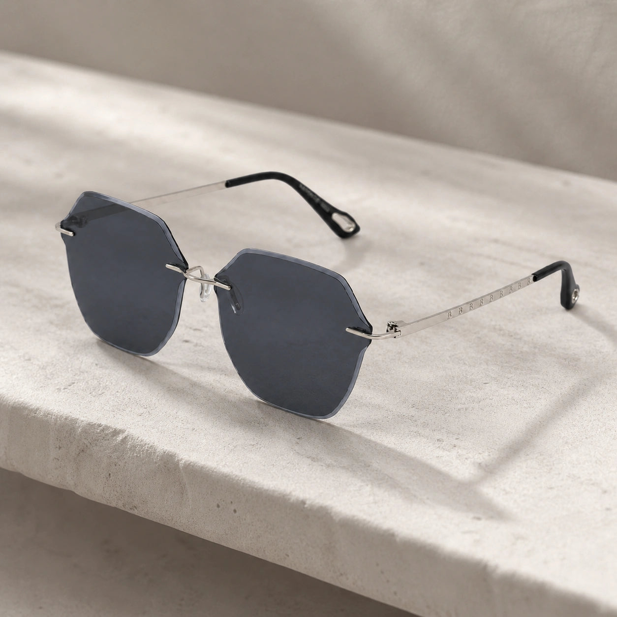 Air Black BAPORSSA sunglasses lifestyle scene detail view