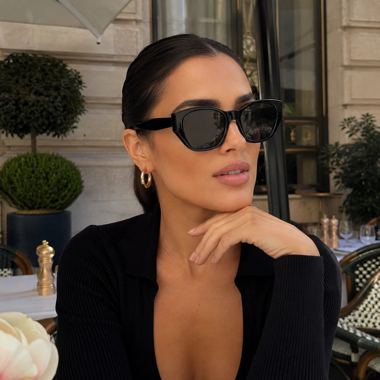 BAPORSSA dune chunky black sunglasses outdoor cafe lifestyle
