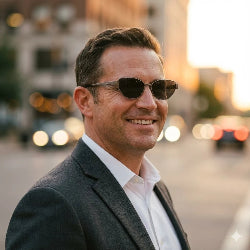 Showing real customer feedback on how they wear the product.