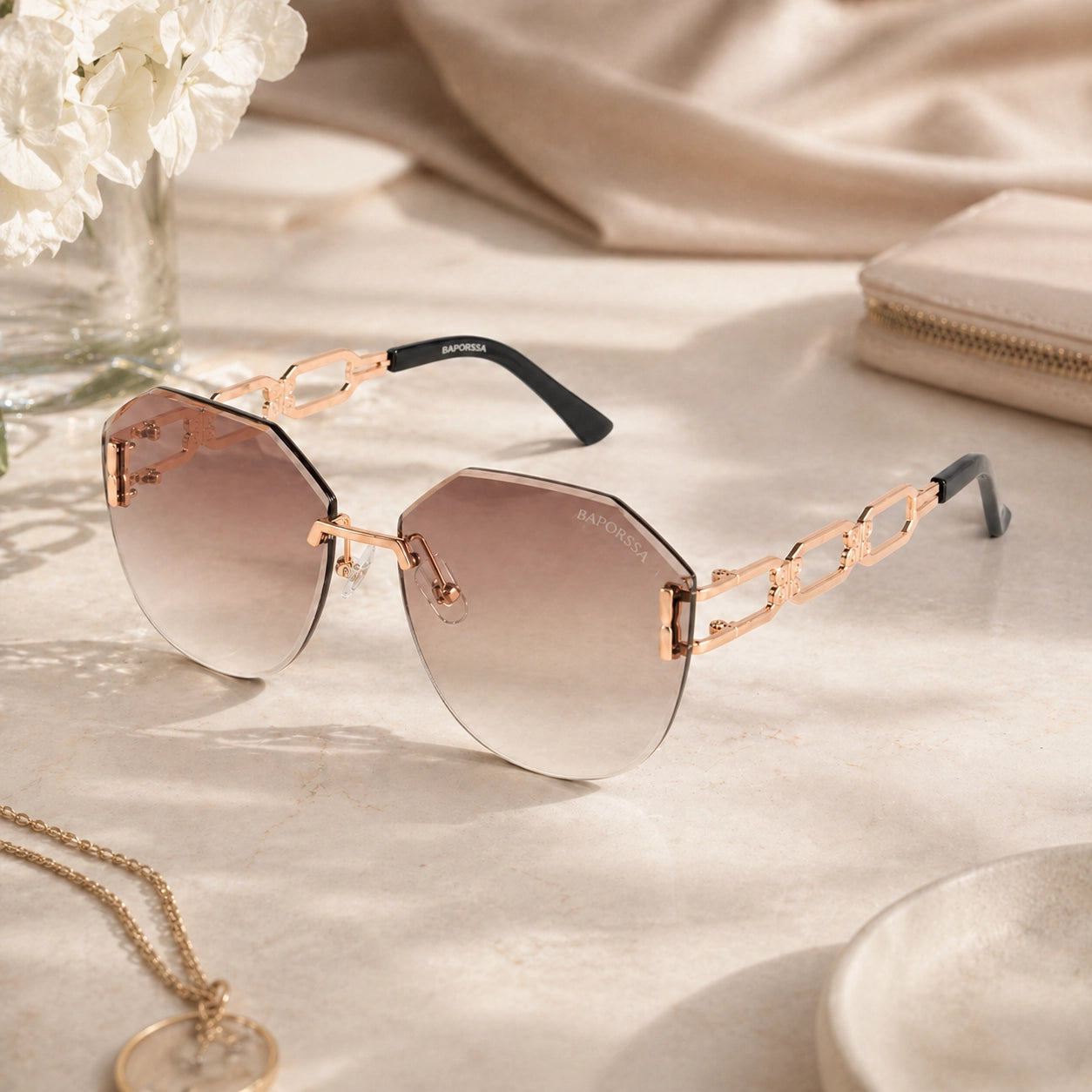 BAPORSSA Arc Sunglasses lifestyle scene