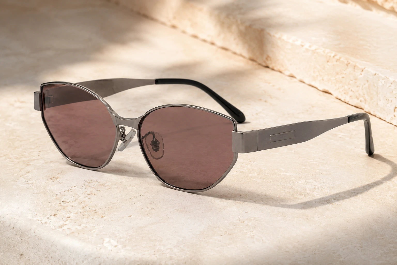 BAPORSSA Onyx Narrow Bridge Cat Eye Sunglasses