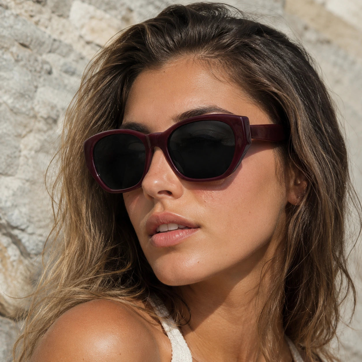 BAPORSSA dune deep red sunglasses beach coast lifestyle