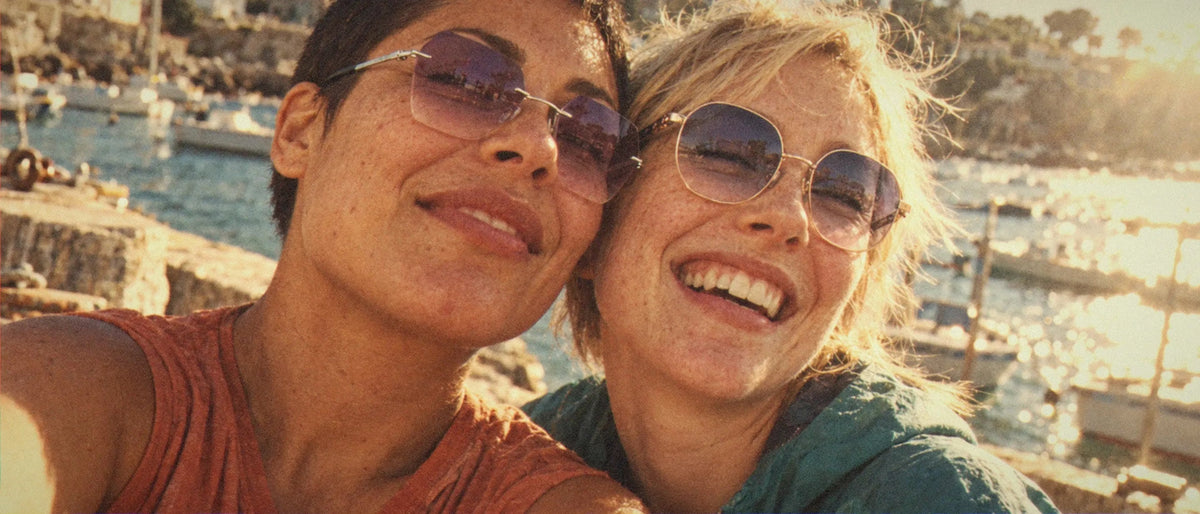 Two friends with different face shapes in BAPORSSA sunglasses