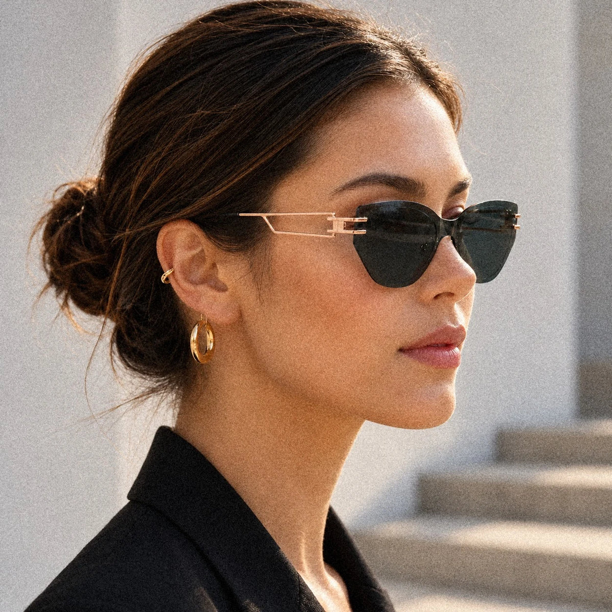 BAPORSSA Edge sunglasses in Grey-Green, worn by a model, temple side view
