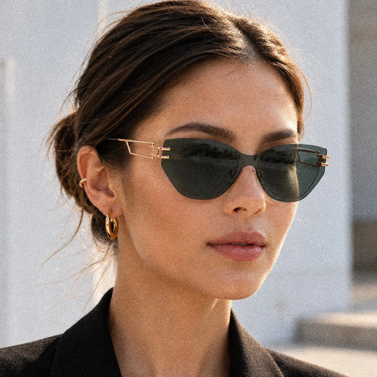 BAPORSSA Edge sunglasses in Grey-Green, worn by a model, front view