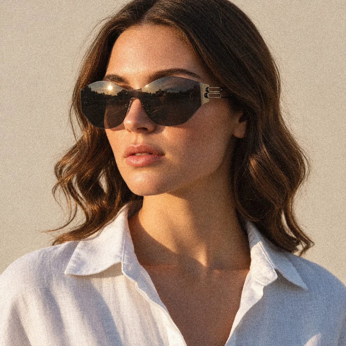 BAPORSSA Vanguard sunglasses in Black, worn by a model, portrait