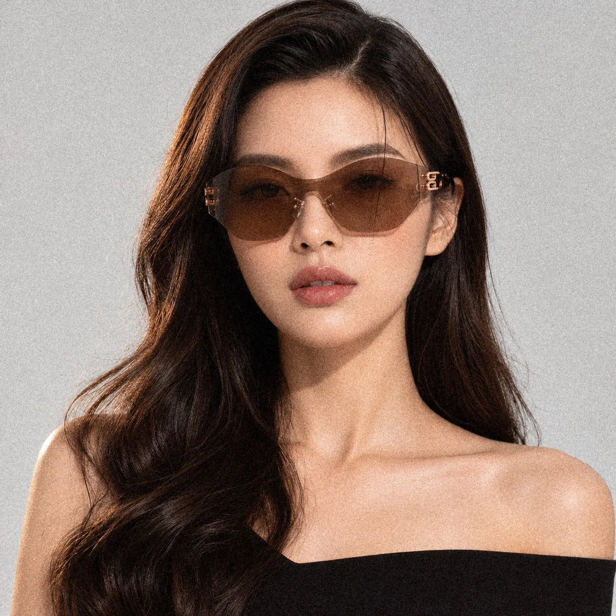 BAPORSSA Vanguard rimless shield sunglasses in Bronze, worn by a model, front view